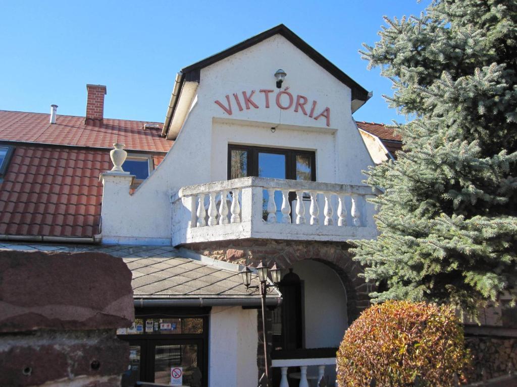 Hotel Viktoria Balatonalmadi Ngoại thất bức ảnh